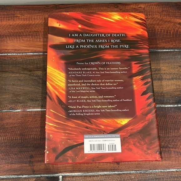 Crown of Feathers by Nicki Pau Preto Signed Autograph Hardcover Book - Picture 5 of 8